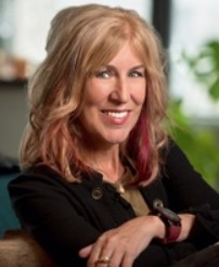 Jeanette Lynes