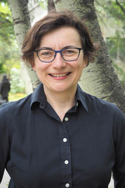 Dr. Valerie Korinek (PhD) 