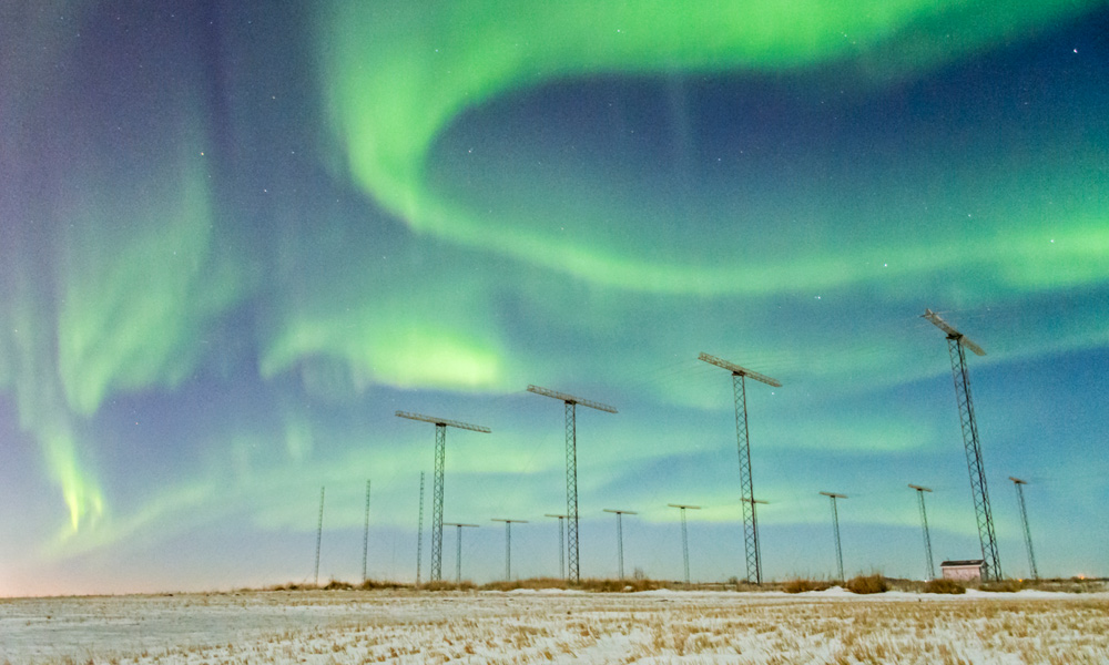 The northern lights are seen over the Saskatoon SuperDARN radar site. [icon image] Ashton Reimer